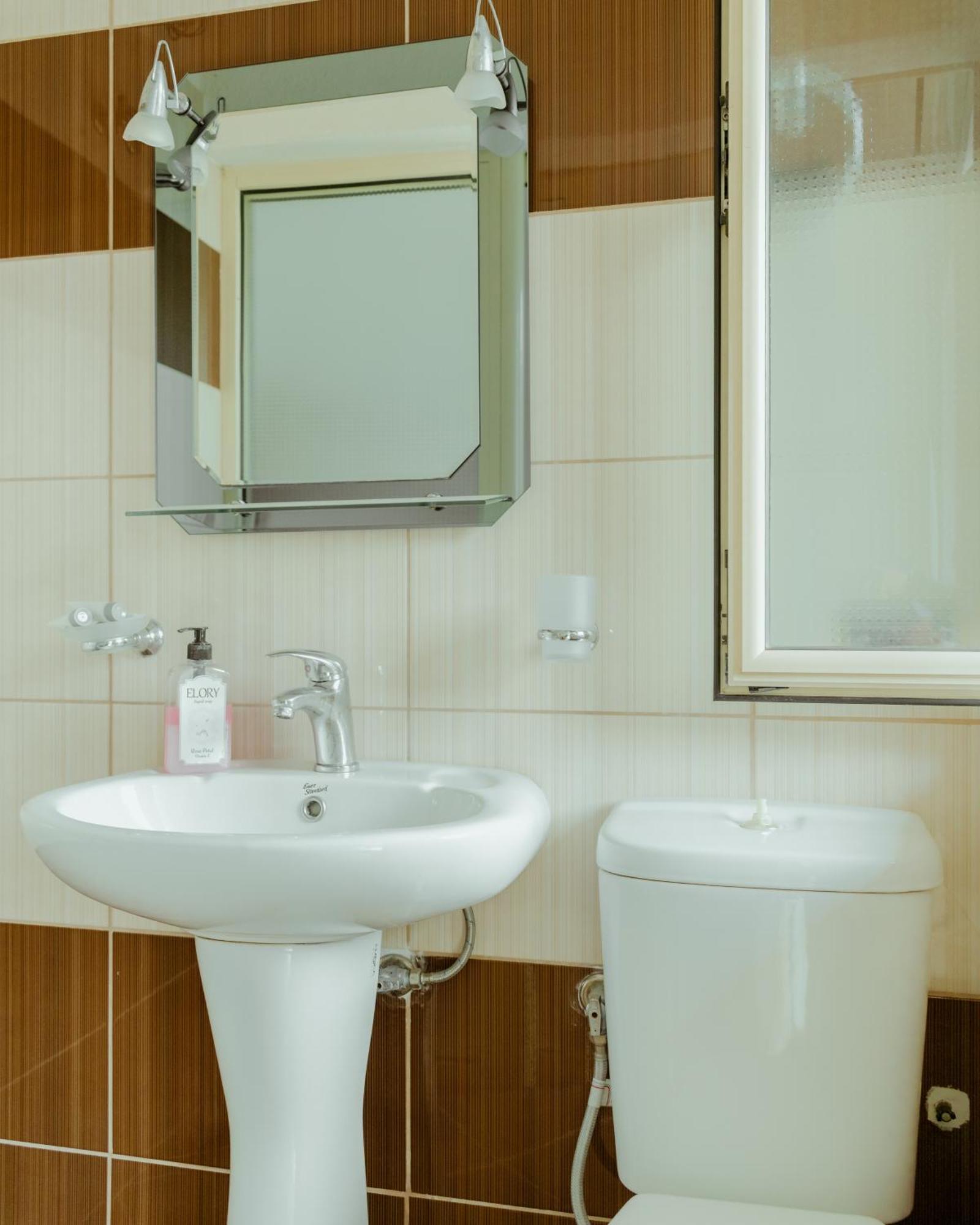 Guesthouse Shtino Gjirokastër Dış mekan fotoğraf