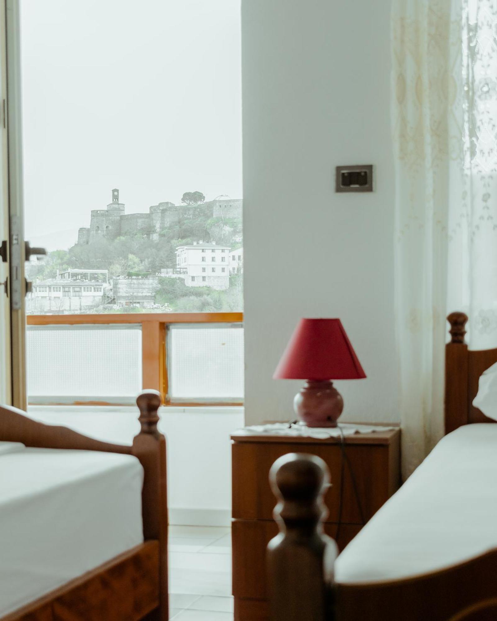 Guesthouse Shtino Gjirokastër Dış mekan fotoğraf