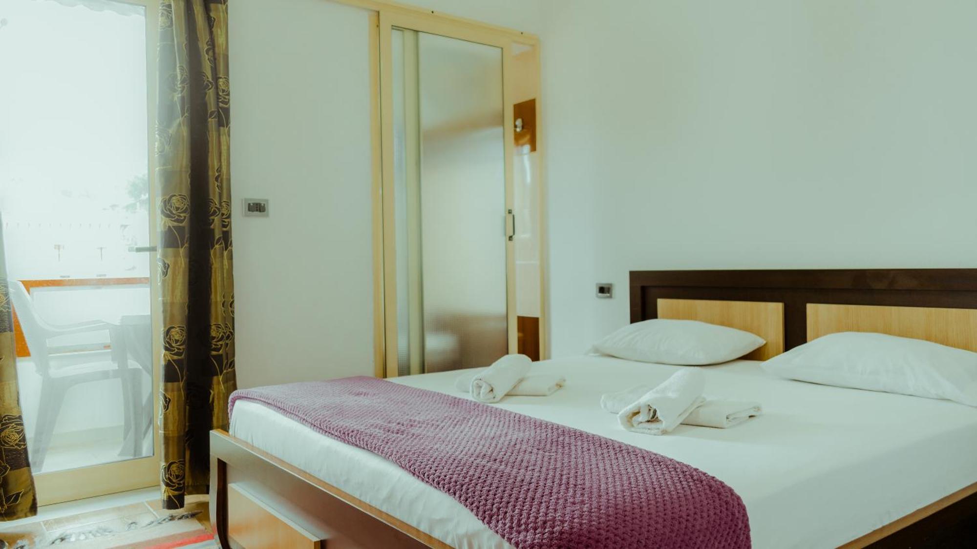 Guesthouse Shtino Gjirokastër Dış mekan fotoğraf